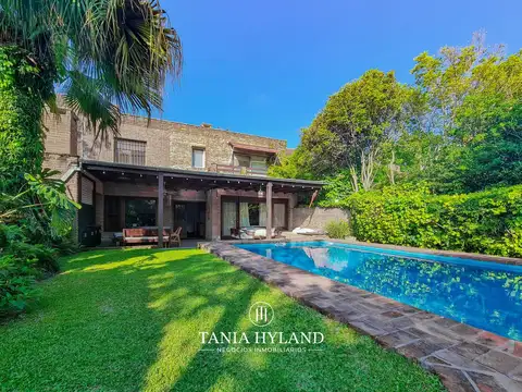 Casa en venta 5 dormitorios con jardín y pileta en Martínez, San Isidro