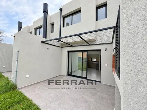 Casa 3 ambientes con 2 baños