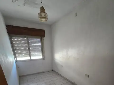 Depto Tipo Casa en Venta 40 años
