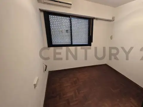Departamento en venta en La Plata con patio y sin expensas