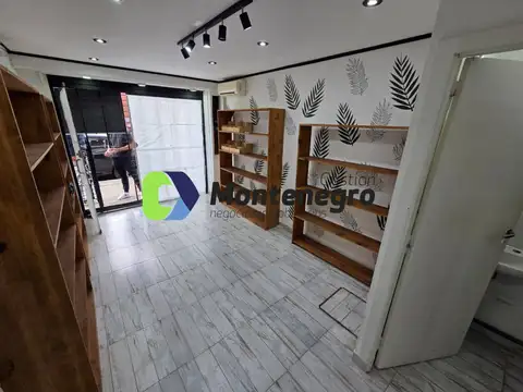 Local en Alquiler en Berazategui, $ 850.000