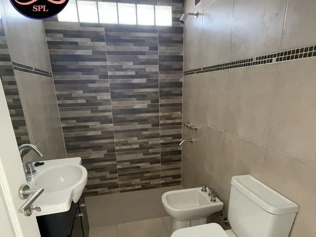 Emprendimiento en La Perla Sur