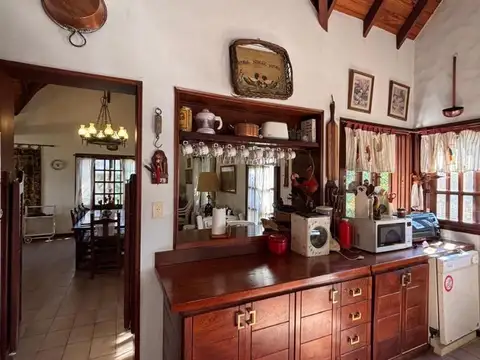 Casa en Venta con 7 cocheras