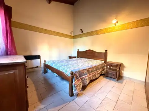 Casa 2 ambientes con 1 baño