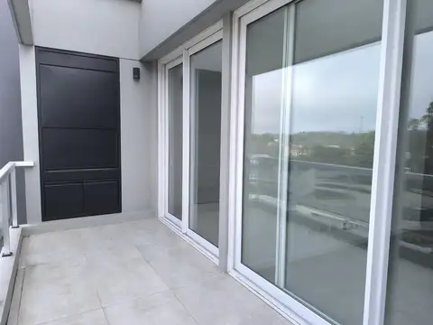 Departamento en Alquiler con 1 cocheras