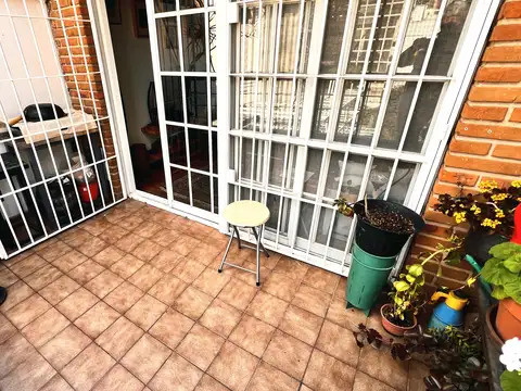 Mendoza 2000, Piso 7