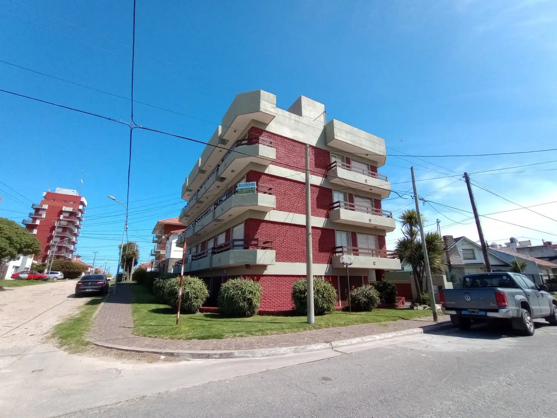 Departamento de 3 ambientes con vista al mar en Punta Mogotes