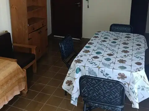 Departamento en Alquiler en Villa Gesell, $ 60.000