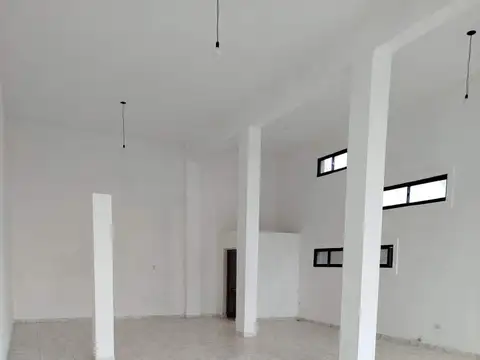 Local en Venta 1 año
