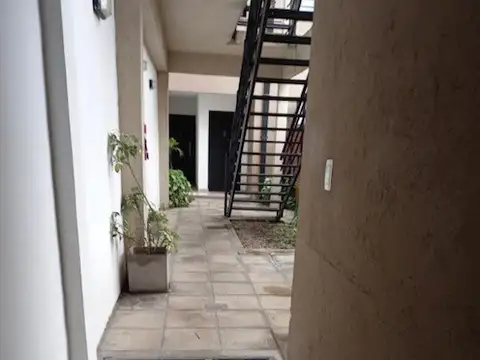 FLORENCIO VARELA 1300, Piso 2