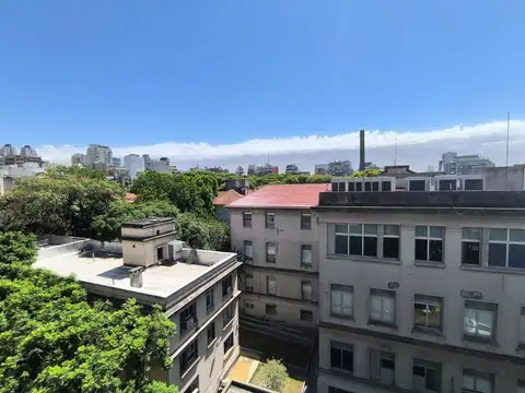 pacheco de melo al 2700