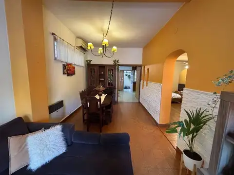 Depto Tipo Casa en Venta en Villa Saenz Peña, USD 147.000