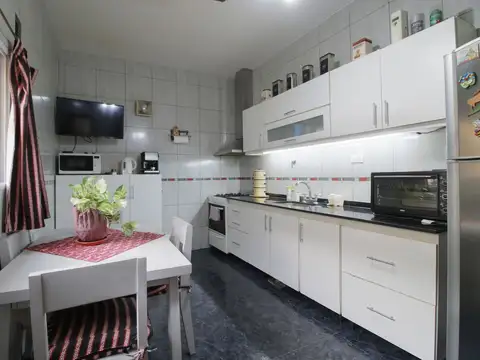 Casa en Venta en Lanus Oeste, USD 144.999