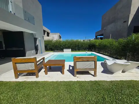 Casa en Venta al Noroeste