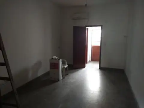 Oficina en Alquiler 40 años