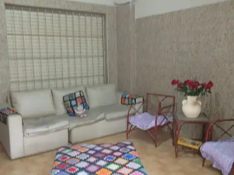 PH al frente de 2 amb