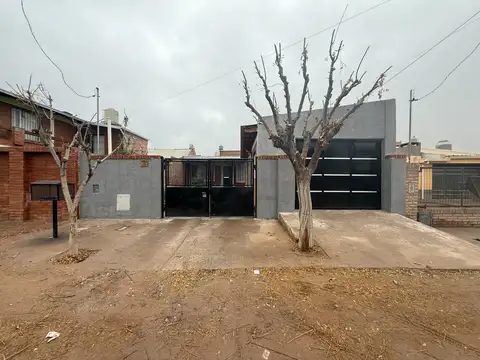Casa 3 dorm. en alquiler EMPRESAS Urquiza 1656