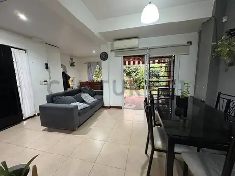 Depto Tipo Casa en Venta en Morón Norte, USD 134.000