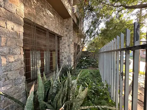 Casa en Venta en Moron, USD 180.000