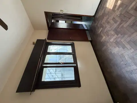 Depto Tipo Casa en Venta 60 años