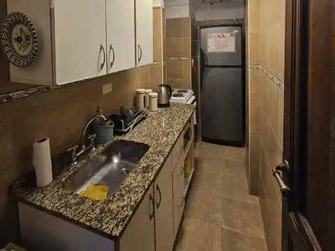 Carlos Pellegrini 800