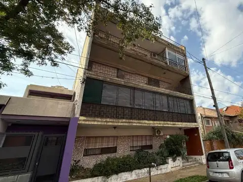 VENTA departamento  3 ambientes Florida Luminoso