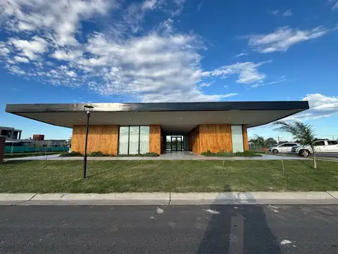 Terreno en Venta de 837,0 m2