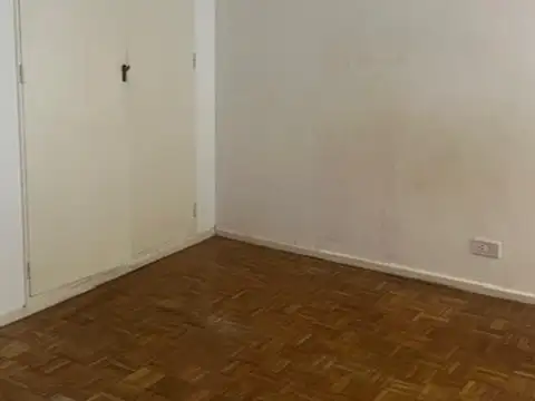 Departamento en Alquiler en Recoleta, $ 600.000