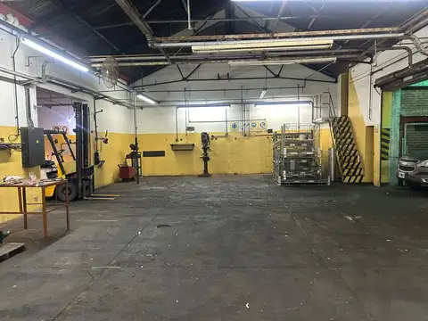 Galpon en Venta 20  mts Frente