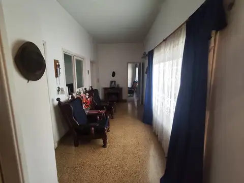 Alejandro Fleming 2500