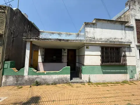 Casa a Refaccionar - Lanús Oeste
