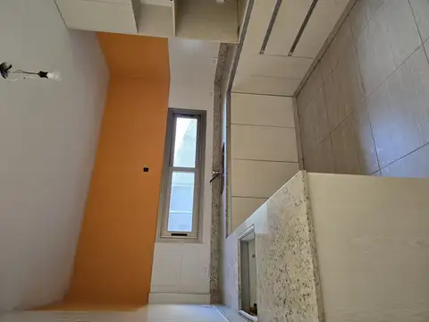 Casa 2 ambientes con 1 baño