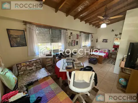 Depto Tipo Casa 4 ambientes con 3 baños