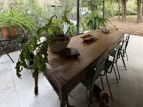 Casa 5 ambientes con 2 baños