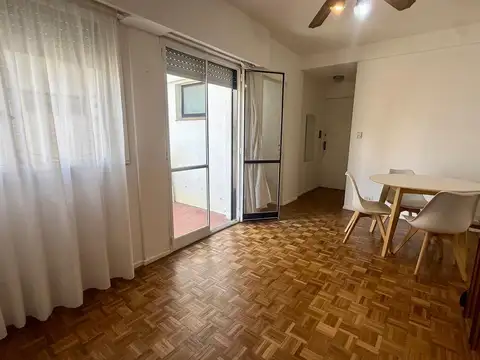 Departamento en Alquiler en Recoleta, $ 650.000