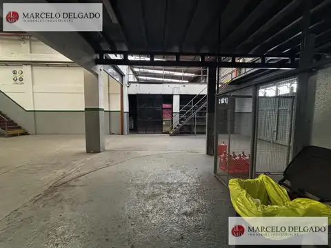 Galpon en Venta en Banfield, USD 2.200.000