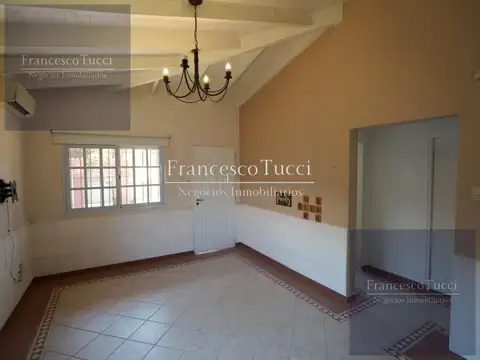 Casa en venta en el Barrio el Mangrullo en General Rodríguez