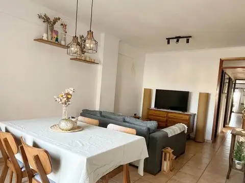 Departamento en VENTA 2 dormitorios con COCHERA