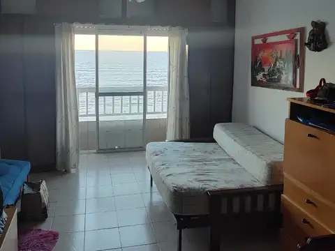 DEPARTAMENTO FRENTE AL MAR EN SANTA TERESITA