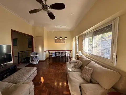 PH de 3 ambientes reciclado con terraza propia Sin expensas Excelente ubicación