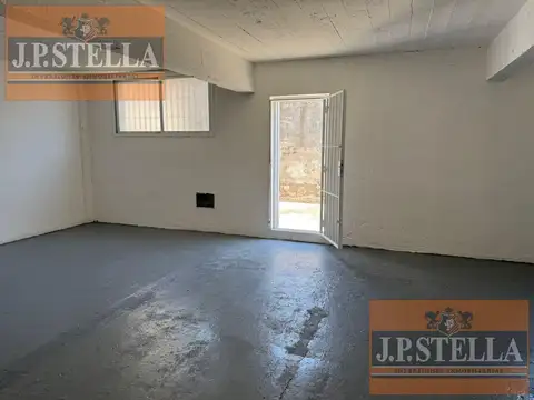 Local en Alquiler en Centro, USD 3.000