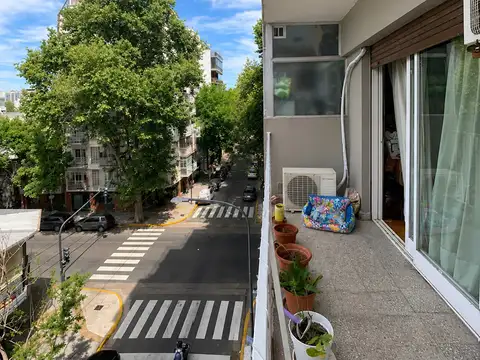 Yapeyú 400, Piso 4