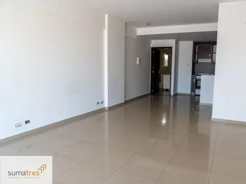Venta Monoambiente Divisible   San Cristóbal- San Juan al 2100