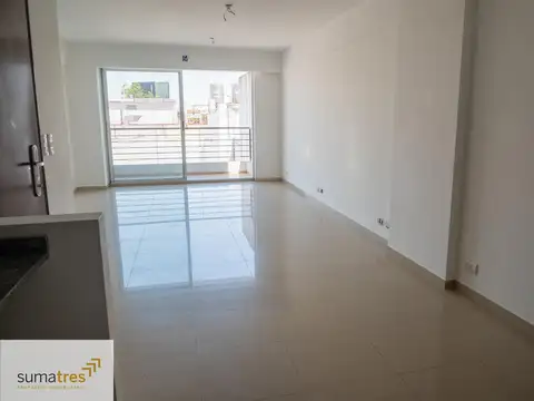 Venta Monoambiente Divisible   San Cristóbal- San Juan al 2100