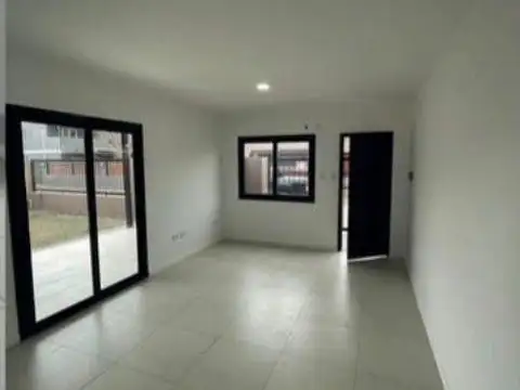 Casa en Venta en Funes Norte, USD 65.000