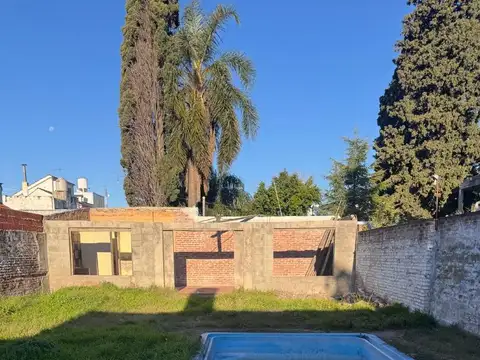 Casa 4 amb sobre Lote 400m Ubicación inmejorable