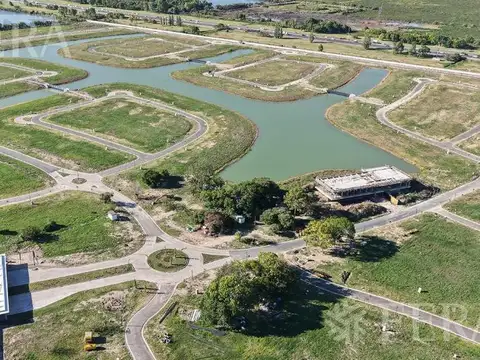 Terreno en Venta de 673,0 m2