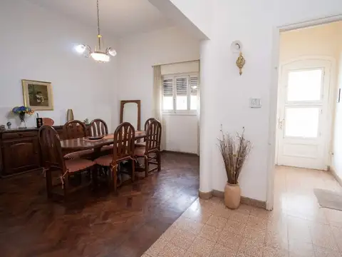 Depto Tipo Casa 4 ambientes con 1 baño