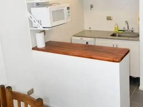 Departamento 1 ambiente con 1 baño
