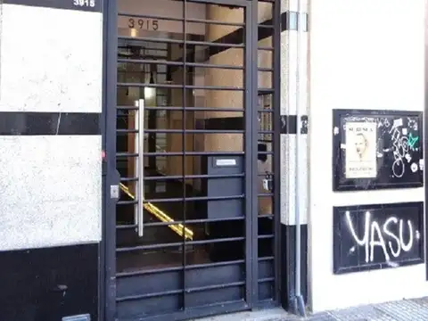 1 AMBIENTE DIVISIBLE FRENTE BALCÓN